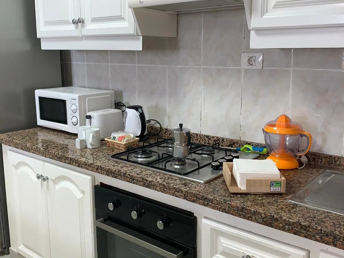 Suite In Shared Apartment In Los Cristianos In Front Of The Playa Las Vistas Arona